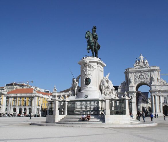 lisbon, famous square, may 2017-2673275.jpg